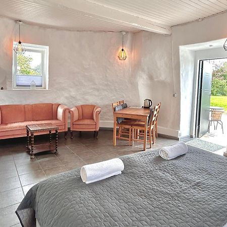 Apartamenty Molle Akirkeby Екстер'єр фото
