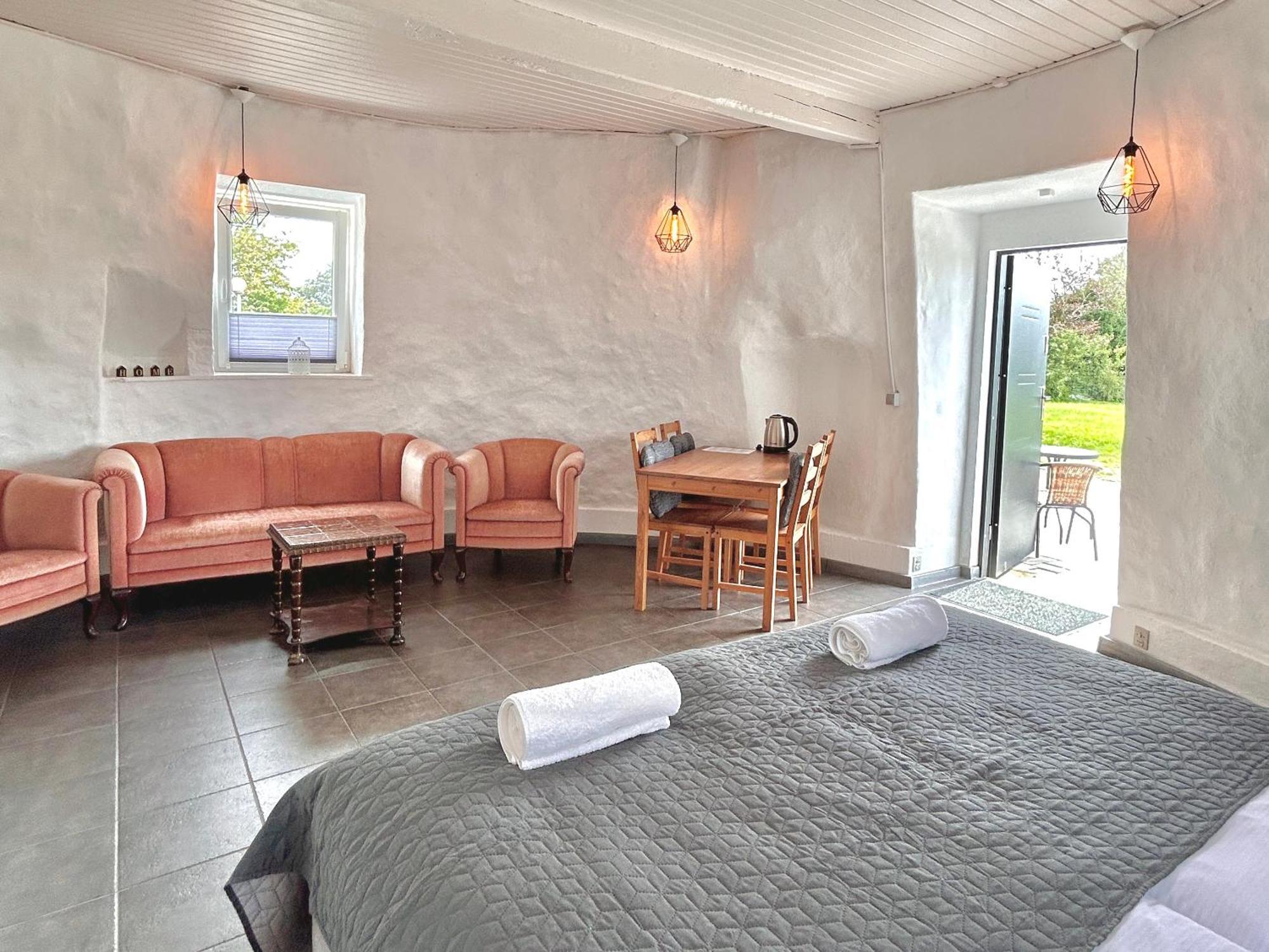 Apartamenty Molle Akirkeby Екстер'єр фото
